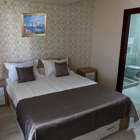 Regal Marine Гостевой дом 3*