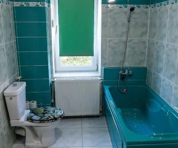 Regal Marine Гостевой дом Эфорие Норд