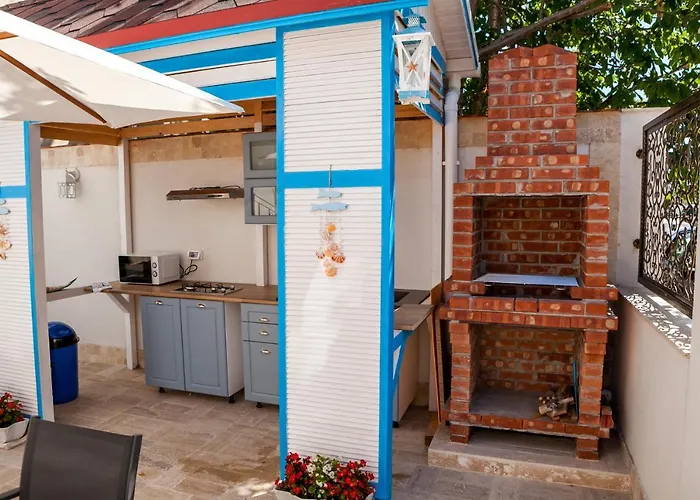 Regal Marine Гостевой дом 3*